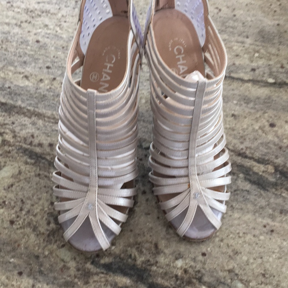 Silver red carpet worthy Chanel heels